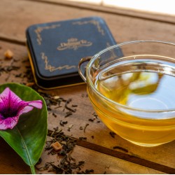 Discover the secrets of tea with a 'Tea Tasting for two people'