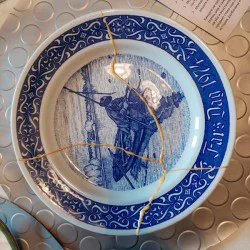 Порцелан и злато: Кинцуги работилница във Велико Търново - за двама