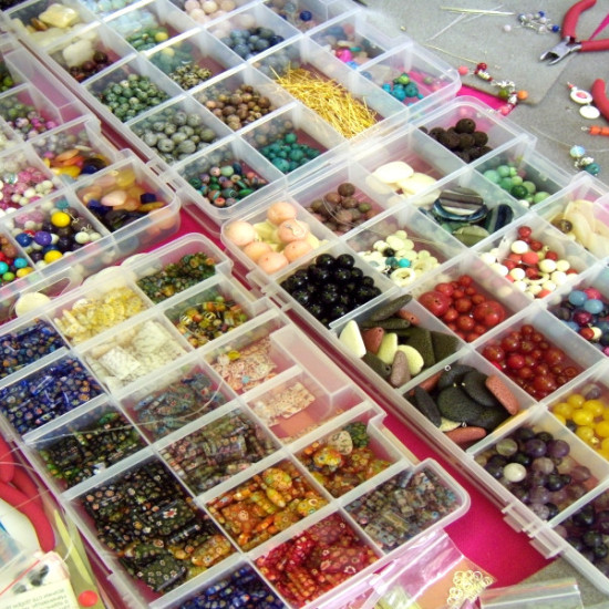 Курс по изработка на бижута: Индивидуално или в малки групи | Makaroon.bg