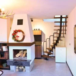 Една спокойна ваканция с „Нощувка в Marand Villas’’- къщичка за трима в Банско