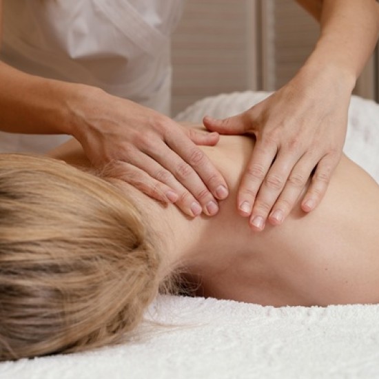 Погрижете се за тялото с Лечебен масаж от Makaroon