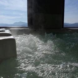 Арома масаж "Кралица на пещерата" - комплекс Магура Арома масаж "Кралица на пещерата" - комплекс Магура