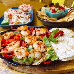 Мексиканска фиеста за двама: Дегустация на четиристепенно морско меню "ПАСИФИКО" в Такотека Мексиканска фиеста за двама: Дегустация на четиристепенно морско меню "ПАСИФИКО" в Такотека