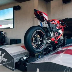 Почувствайте скоростта на MotoGP с мото симулатор Ducati Panigale - 60 мин.
