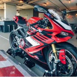 Почувствайте скоростта на MotoGP с мото симулатор Ducati Panigale - 60 мин.