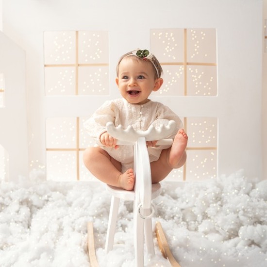 Christmas is even more magical with a Luxury Family Photoshoot from Makaroon Christmas is even more magical with a Luxury Family Photoshoot from Makaroon