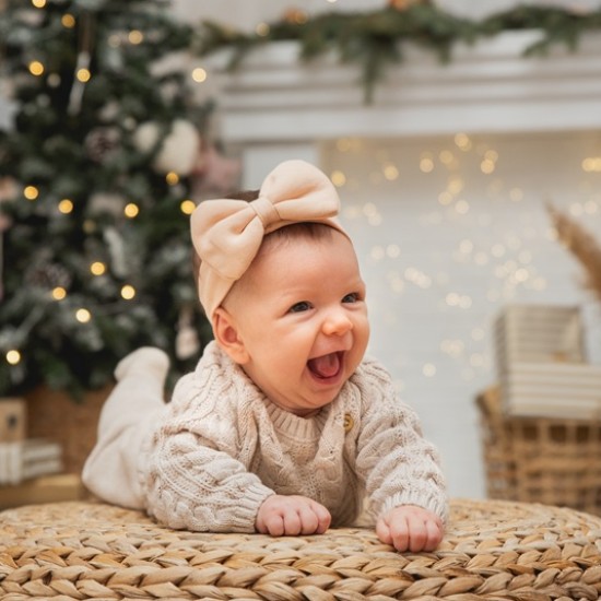 Christmas is even more magical with a Luxury Family Photoshoot from Makaroon Christmas is even more magical with a Luxury Family Photoshoot from Makaroon
