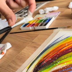 Арт ателие за двама - багрене на памучно изделие - тениска, шал, бандана Арт ателие за двама - багрене на памучно изделие - тениска, шал, бандана