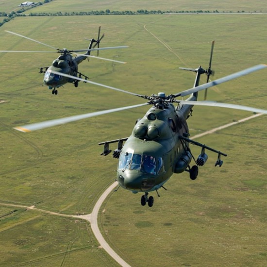 Feel the thrill of piloting a helicopter flight simulator from Makaroon Feel the thrill of piloting a helicopter flight simulator from Makaroon