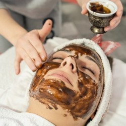 Chocolate therapy + acupressure facial massage in Stara Zagora