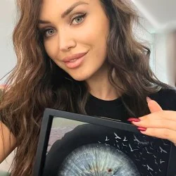 Превърнете вашите очи в уникална картина с ирисова фотография в Пловдив Превърнете вашите очи в уникална картина с ирисова фотография в Пловдив