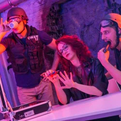 Излезте от зоната си на комфорт в БУМ! – ескейп стая за петима Излезте от зоната си на комфорт в БУМ! – ескейп стая за петима