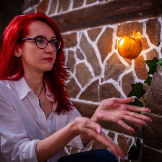 Изживейте приказните истории, с които сте отраснали, с ескейп стая Златната ябълка и змеят от Makaroon