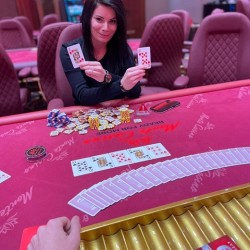 Become the Queen of Poker with a Four-Day Course on Poker Psychology and Logic from Poker Queens Academy