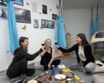 Подарете си едно специално преживяване за сетивата, душата и ума - Музикотерапия в люлка и вино от Makaroon