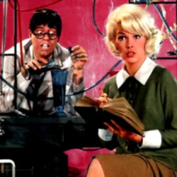 Ескейп руум в паралелна вселена за пет човека: Загадките на професор Линд