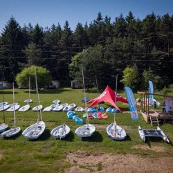 Двуместен каяк на язовир Искър за търсачите на приключения Двуместен каяк на язовир Искър за търсачите на приключения