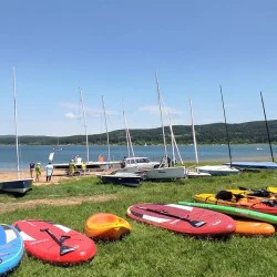 Падъл борд на язовир Искър за едно по-различно преживяване Падъл борд на язовир Искър за едно по-различно преживяване