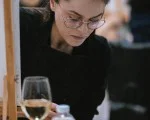 Изкуство и приятна атмосфера с Рисуване и вино във Варна от Makaroon Изкуство и приятна атмосфера с Рисуване и вино във Варна от Makaroon