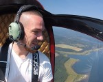 Подарете криле с "Полет с жирокоптер край Ихтиман" от Makaroon Подарете криле с "Полет с жирокоптер край Ихтиман" от Makaroon