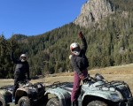 2-часова разходка с АТВ до Червената скала в планината край Смолян от Makaroon 2-часова разходка с АТВ до Червената скала в планината край Смолян от Makaroon