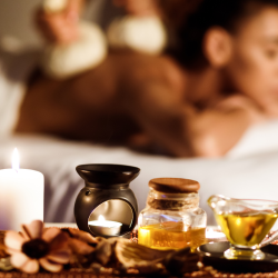 Релаксиращ традиционен тайландски масаж с ароматни масла „Баланс на Меридианите“ 