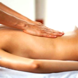 Thai massage for stiff shoulders (30 min)