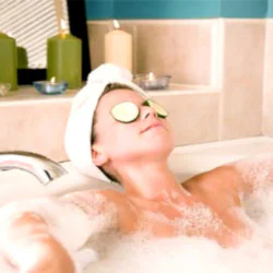 Детокс гореща вана за двама: Отпускаща и антистрес процедура Детокс гореща вана за двама: Отпускаща и антистрес процедура