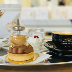 Дегустация на 6 вида гурме сладолед в The Ritz Specialty Coffee - за двама Дегустация на 6 вида гурме сладолед в The Ritz Specialty Coffee - за двама
