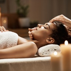Achieve deep relaxation with a Balinese head massage
