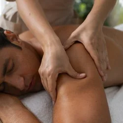 Ломбок масаж - комбинация от дълбоки ритмични движения за пълно възстановяване