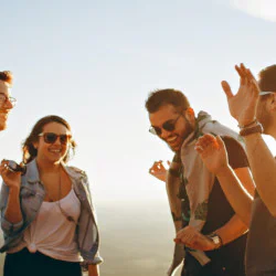 Уникален подарък - музикално изпълнение на живо