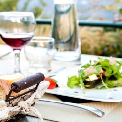 Wine pleasure: Tasting five types of wine for two people in villa Yustina