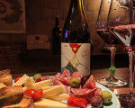 Опитайте една вкусна испанска традиция с „Дегустационна вечеря" във Vino & Tapas от Makaroon