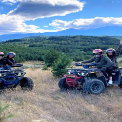 Приключение за двама в Добринище с АТВ 200сс