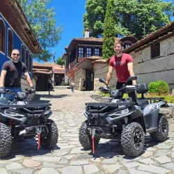 Приключение на колела с "Разходка за двама на едно АТВ в Копривщица"  Приключение на колела с "Разходка за двама на едно АТВ в Копривщица"