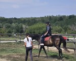 В света на конния спорт с "Урок по езда на манеж в с. Батошево" от Makaroon