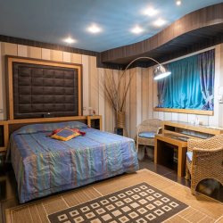 Нощувка за двама със закуска и СПА в Хотел Дипломат Плаза, Луковит + романтична разходка с лодка Нощувка за двама със закуска и СПА в Хотел Дипломат Плаза, Луковит + романтична разходка с лодка