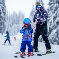 Урок по ски или сноуборд + професионална фотосесия за деца до 5 години в Пампорово