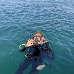 Discover Scuba Diving в закрит басейн в София за двама Discover Scuba Diving в закрит басейн в София за двама