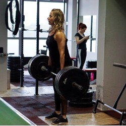 Влезте във форма с „Три индивидуални тренировки с треньор в Gorilla Gym”