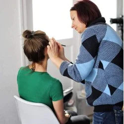 Руж и розе с „Грим и вино във Варна“