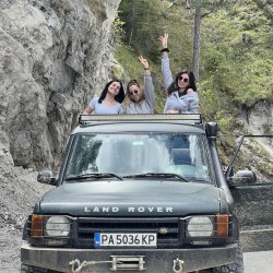 Разходка с джип до Чаирски езера и Пияната гора 