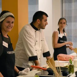 Господари в кухнята с „Кулинарен курс за двама по избор в Пловдив“