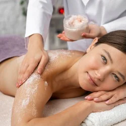 Хидратация в дълбочина с терапия Power Hyaluronic в Бургас