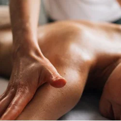 Релаксиращ масаж на цяло тяло в София