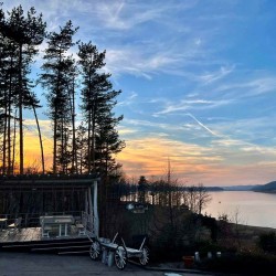 Нощувка за двама в комплекс Райски залив в с. Голяма Желязна Нощувка за двама в комплекс Райски залив в с. Голяма Желязна