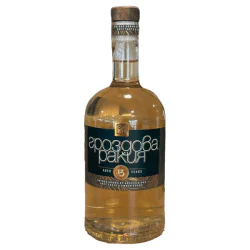 Златен билет за Музея на ракията за двама с дегустации на 3 отлежали ракии + подарък  