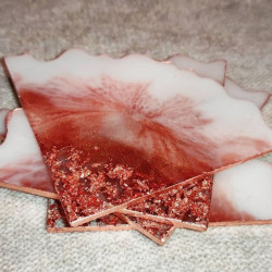 Creative workshop: Make your own epoxy coasters