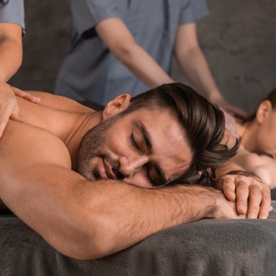 Цялостен спа релакс със сауна и класически масаж във Варна от Makaroon Цялостен спа релакс със сауна и класически масаж във Варна от Makaroon